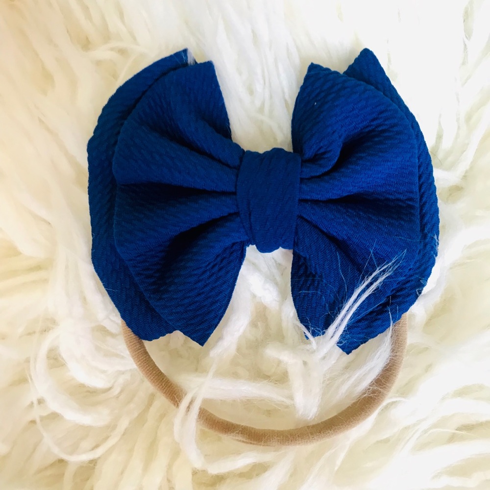 Handmade Bows! 🎀 Buy 3, get one FREE 🎀